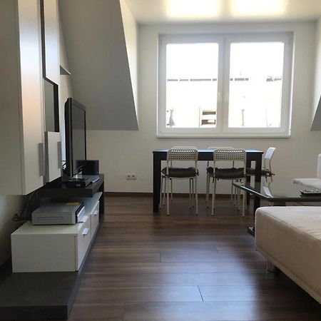 Sunny Vienna By Jr City Apartments Buitenkant foto